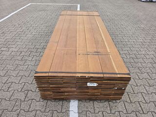 Ca. 81x Guyana Ipé Planken Geschaafd, 21x140mm, lengte 31/335cm, 37/36